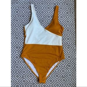 CupShe Mustard & White One Piece NWT